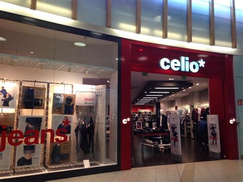 Magasin de vêtement homme Celio SAINT